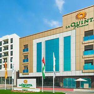 Otel La Quinta By Wyndham Jumeirah, Dubai
